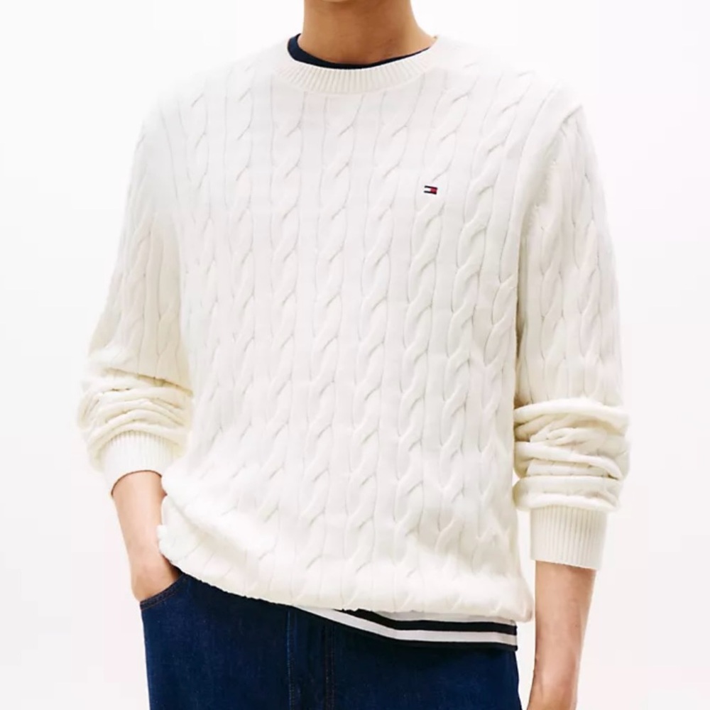 NEW Tommy Hilfiger White Sweater Size Large/L – Classic Style